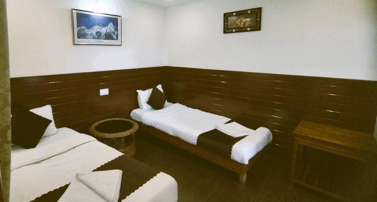 Hotel Kasturi Palace & Restaurant Darjeeling Darjeeling  Esterno foto