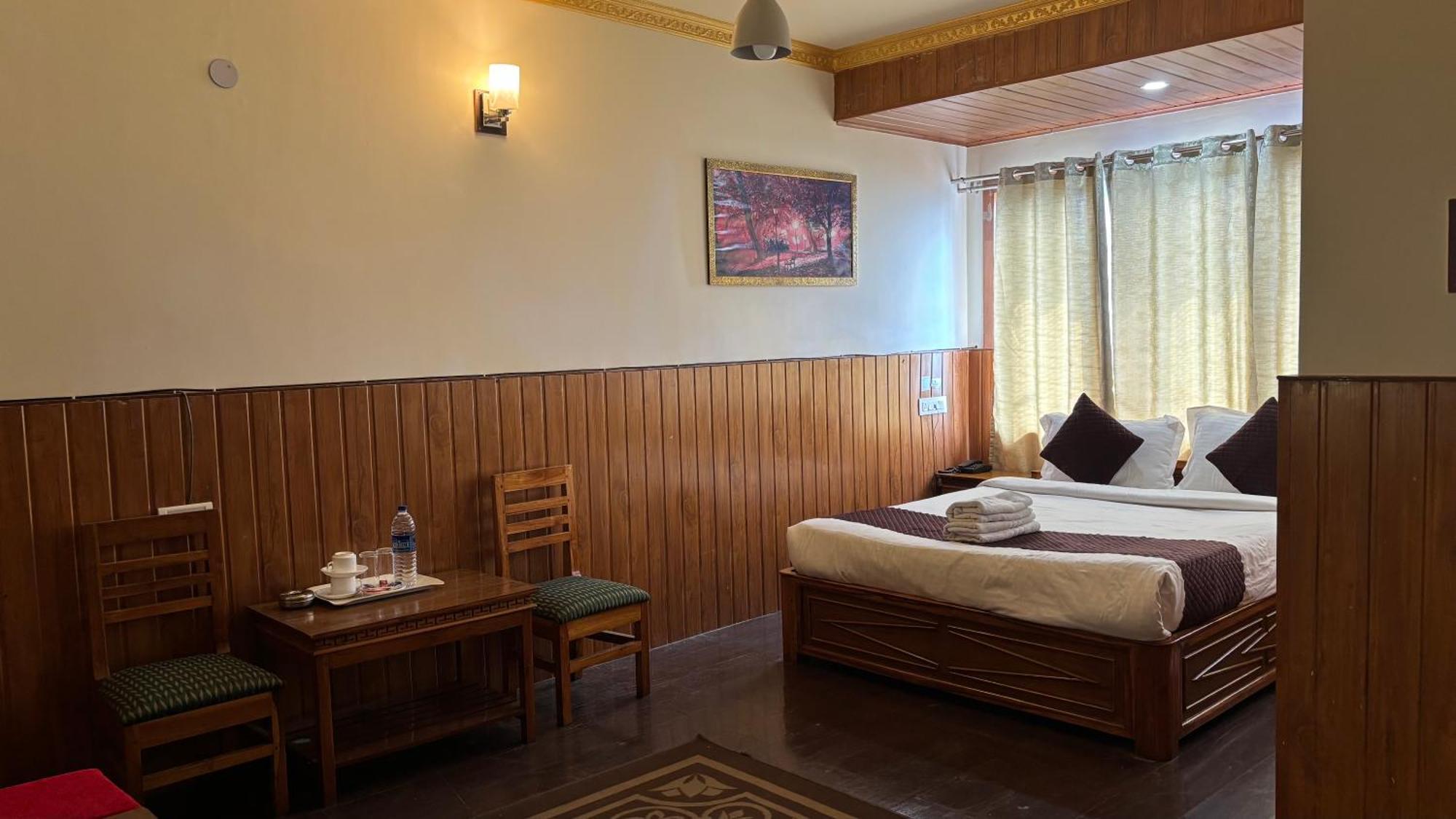 Hotel Kasturi Palace & Restaurant Darjeeling Darjeeling  Esterno foto
