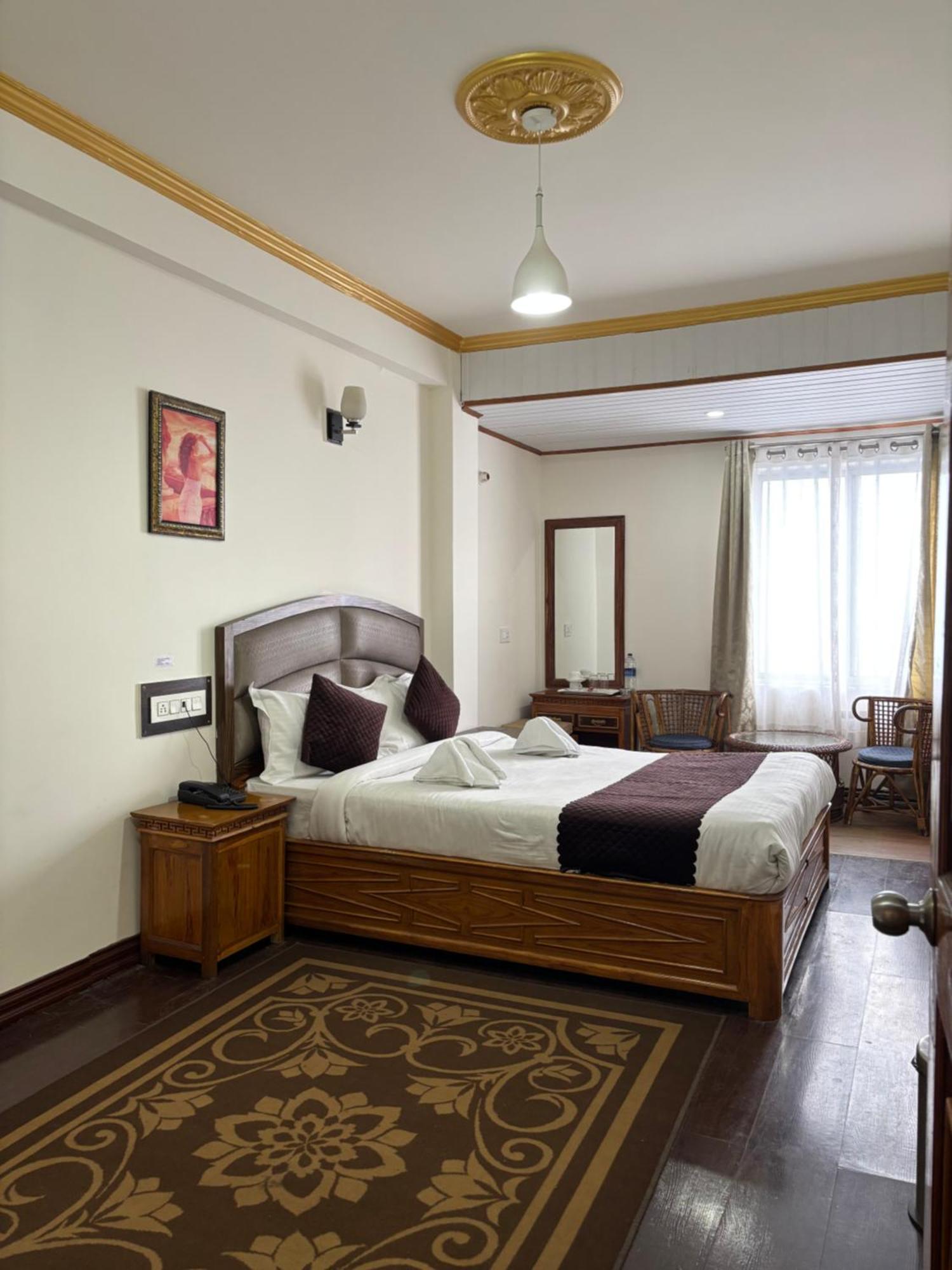 Hotel Kasturi Palace & Restaurant Darjeeling Darjeeling  Esterno foto