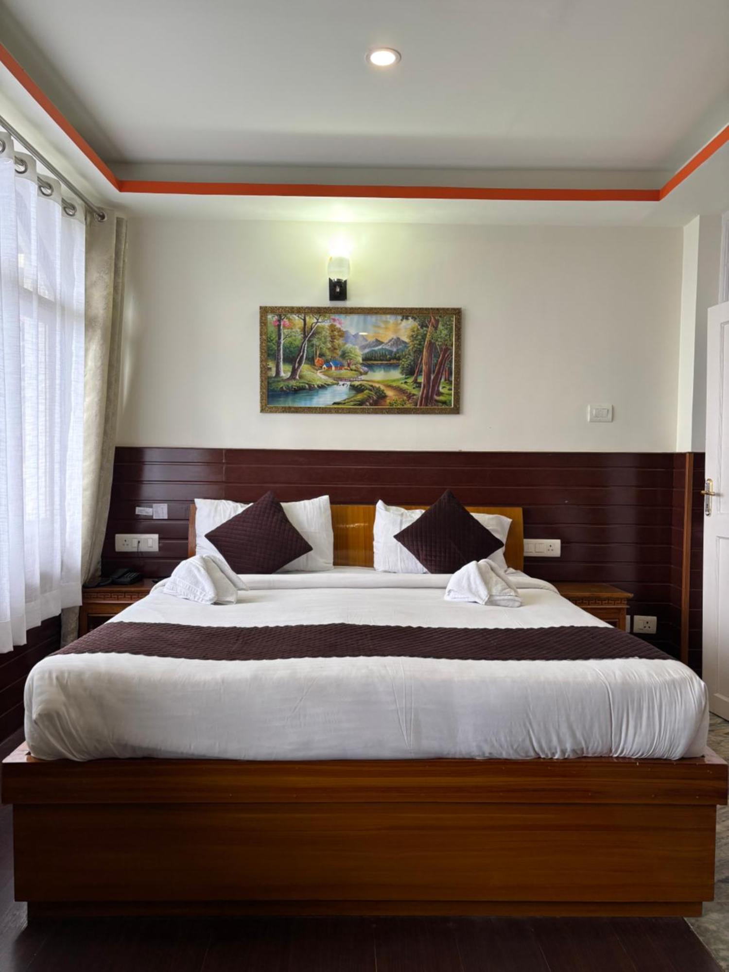 Hotel Kasturi Palace & Restaurant Darjeeling Darjeeling  Esterno foto