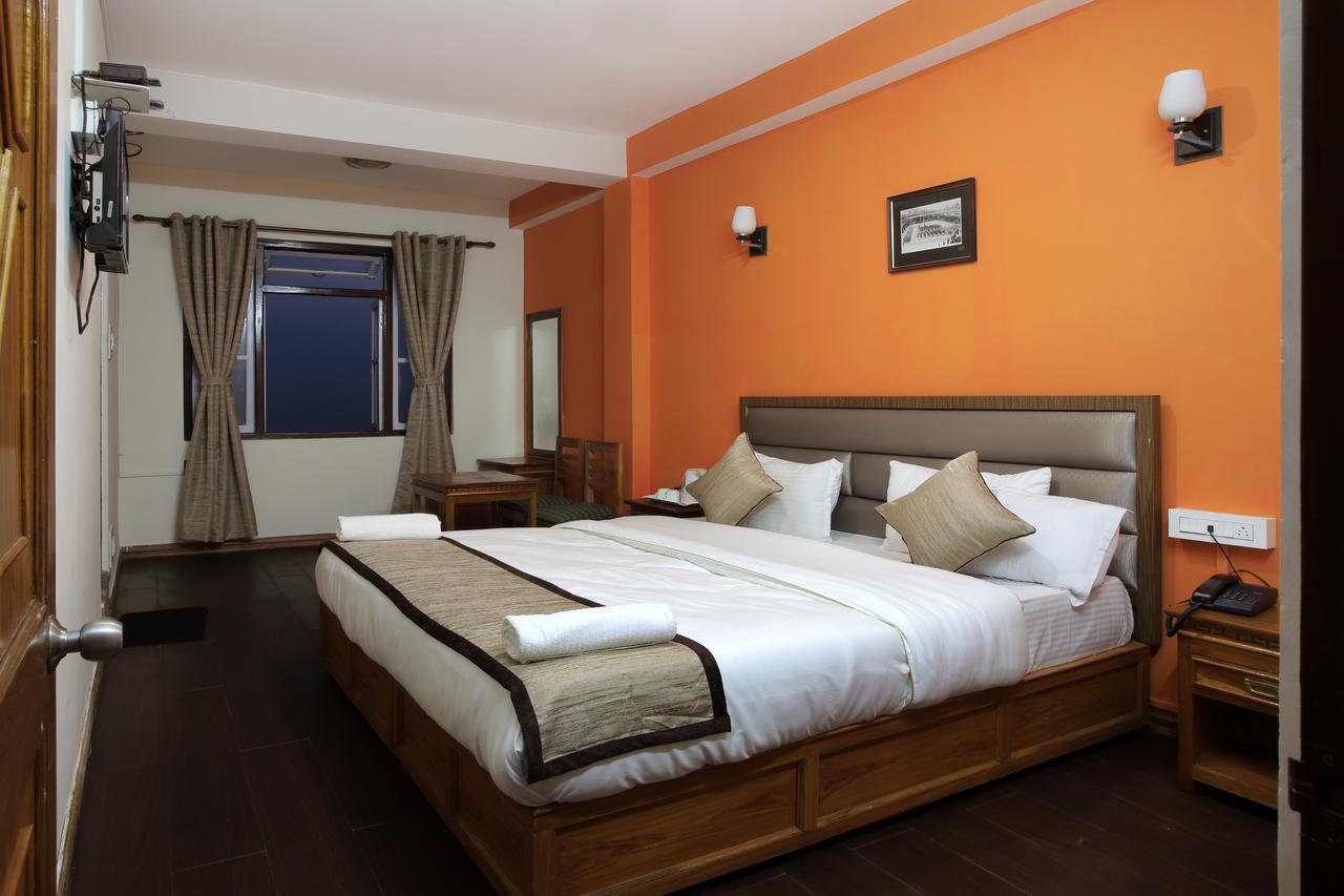 Hotel Kasturi Palace & Restaurant Darjeeling Darjeeling  Esterno foto
